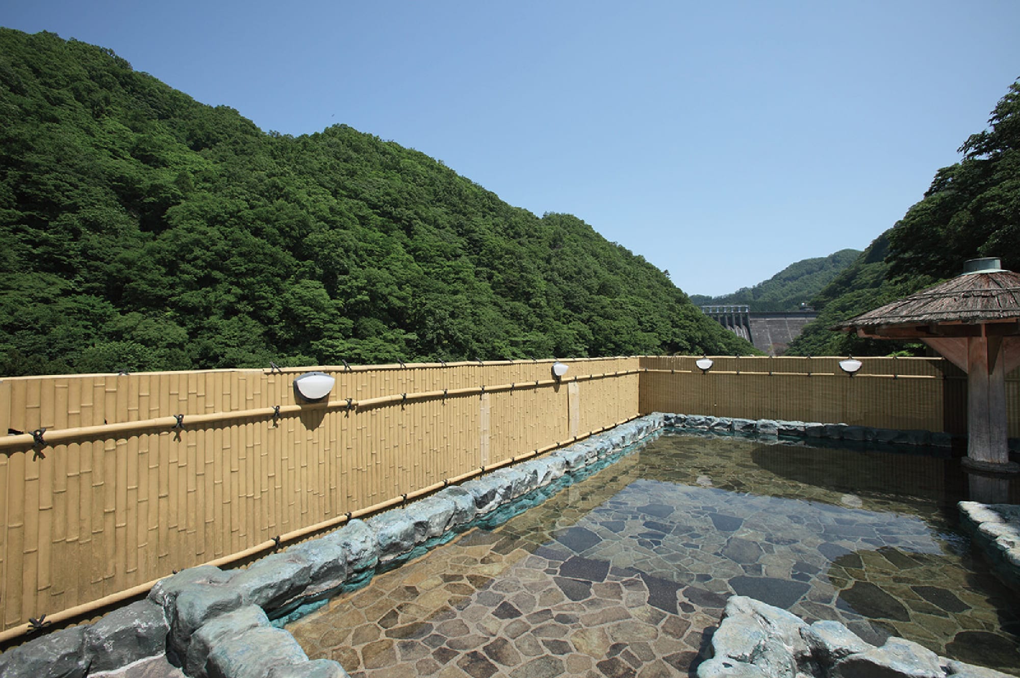 冠月の湯